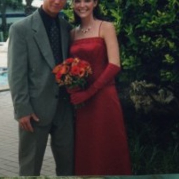 MichaelAngelo 2 piece apple red evening dress - Picture 8 of 8